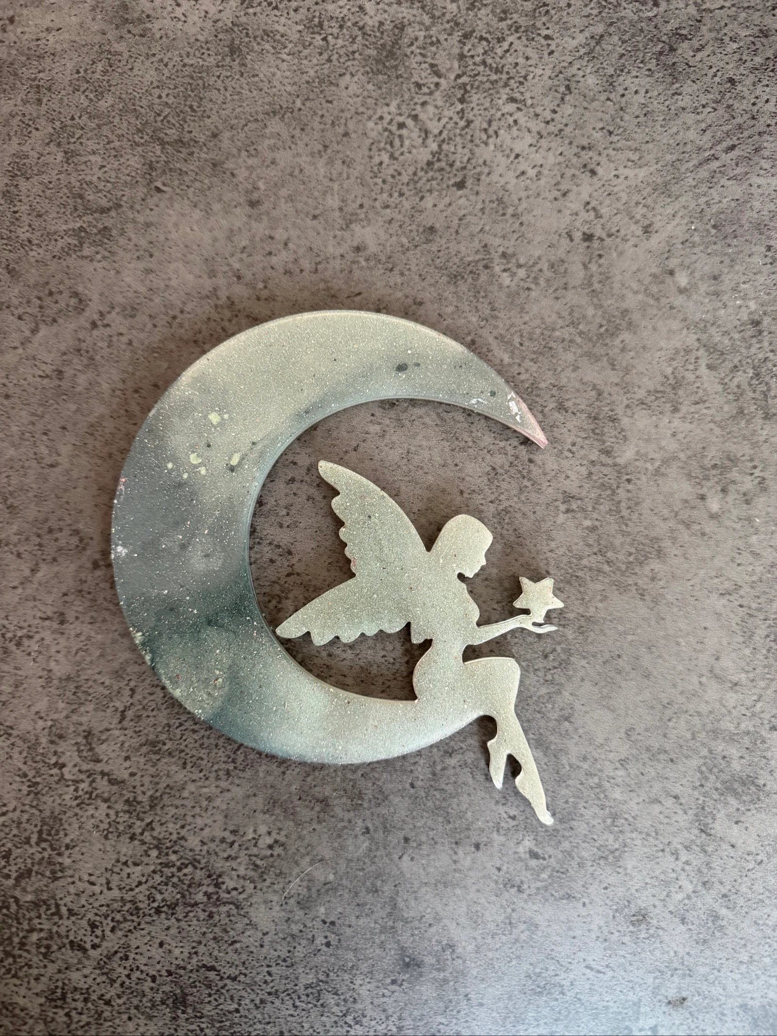 Décoration murale fée lune 